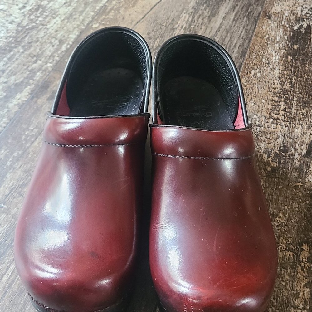 Women's Dansko Clogs